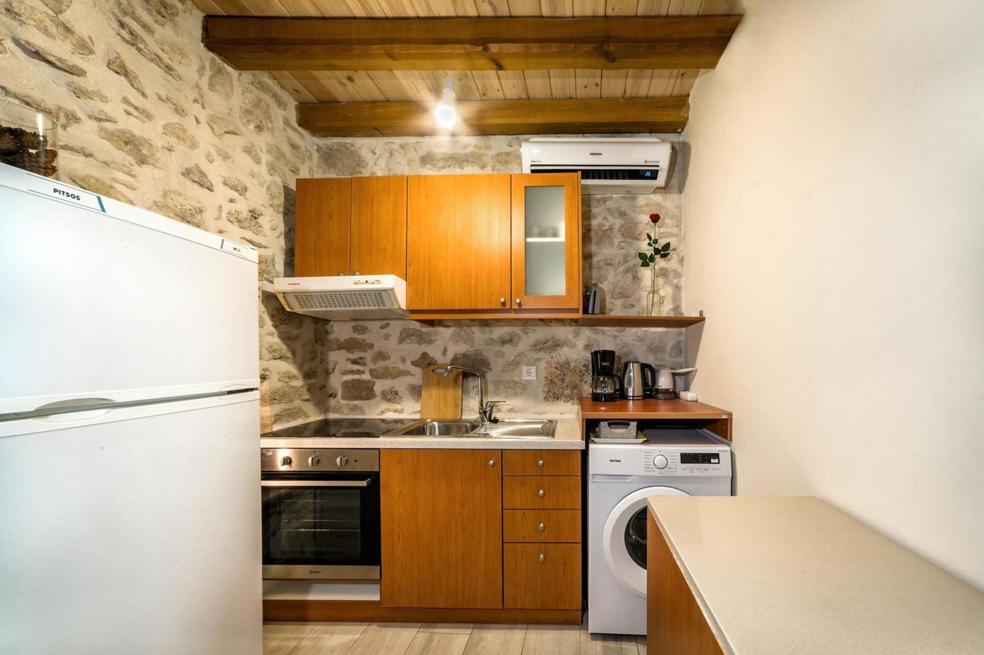 Guest House Aphrodite Kato Archanes Exterior foto